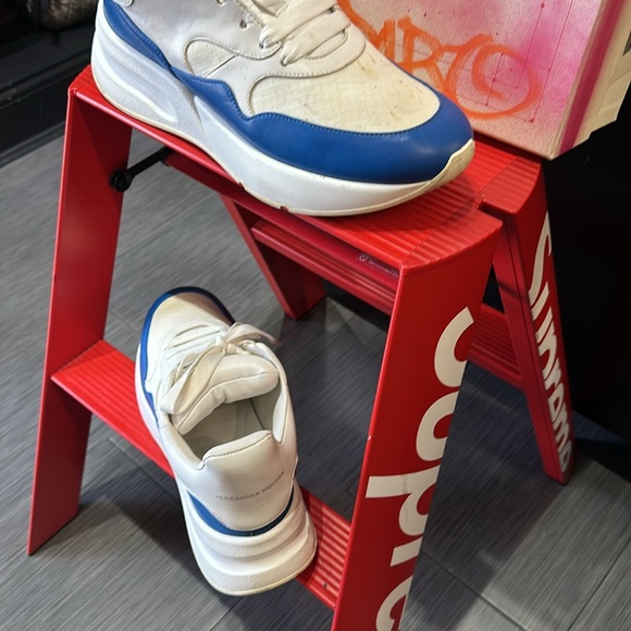 🔥🔥 Alexander McQueen Oversized Leather Sneaket - Picture 5 of 13